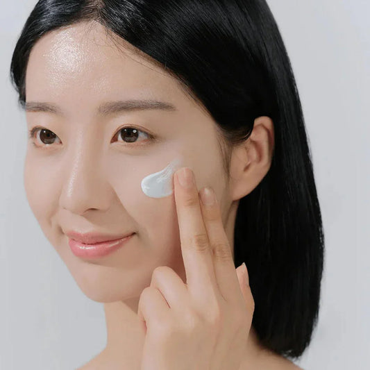 Madagascar Centella Hyalu-Cica Water-Fit Sun Serum (SPF50+ PA++++) - 50ml-SKIN1004-Noura Skincare