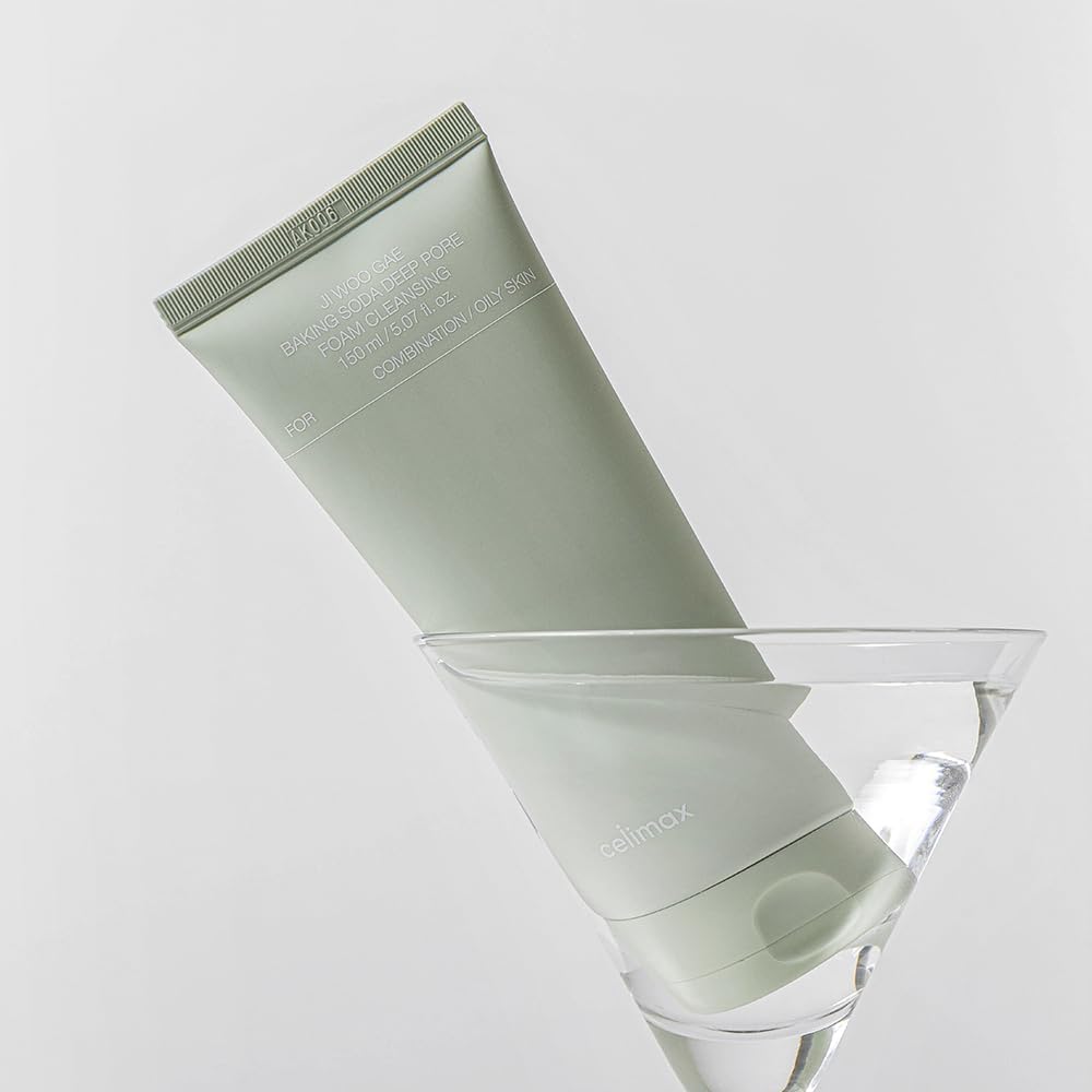 Ji Woo Gae Baking Soda Deep Pore Foam Cleansing - 150ml-Celimax-Noura Skincare